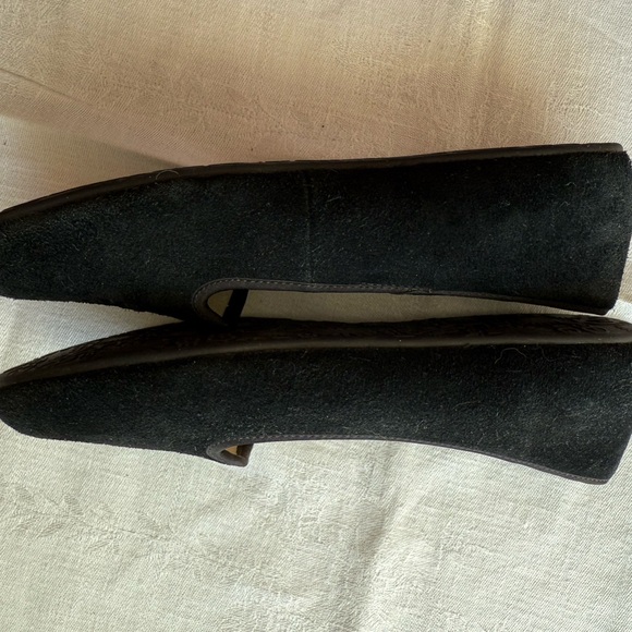 UGG Black Alloway Suede Flats - Picture 5 of 7